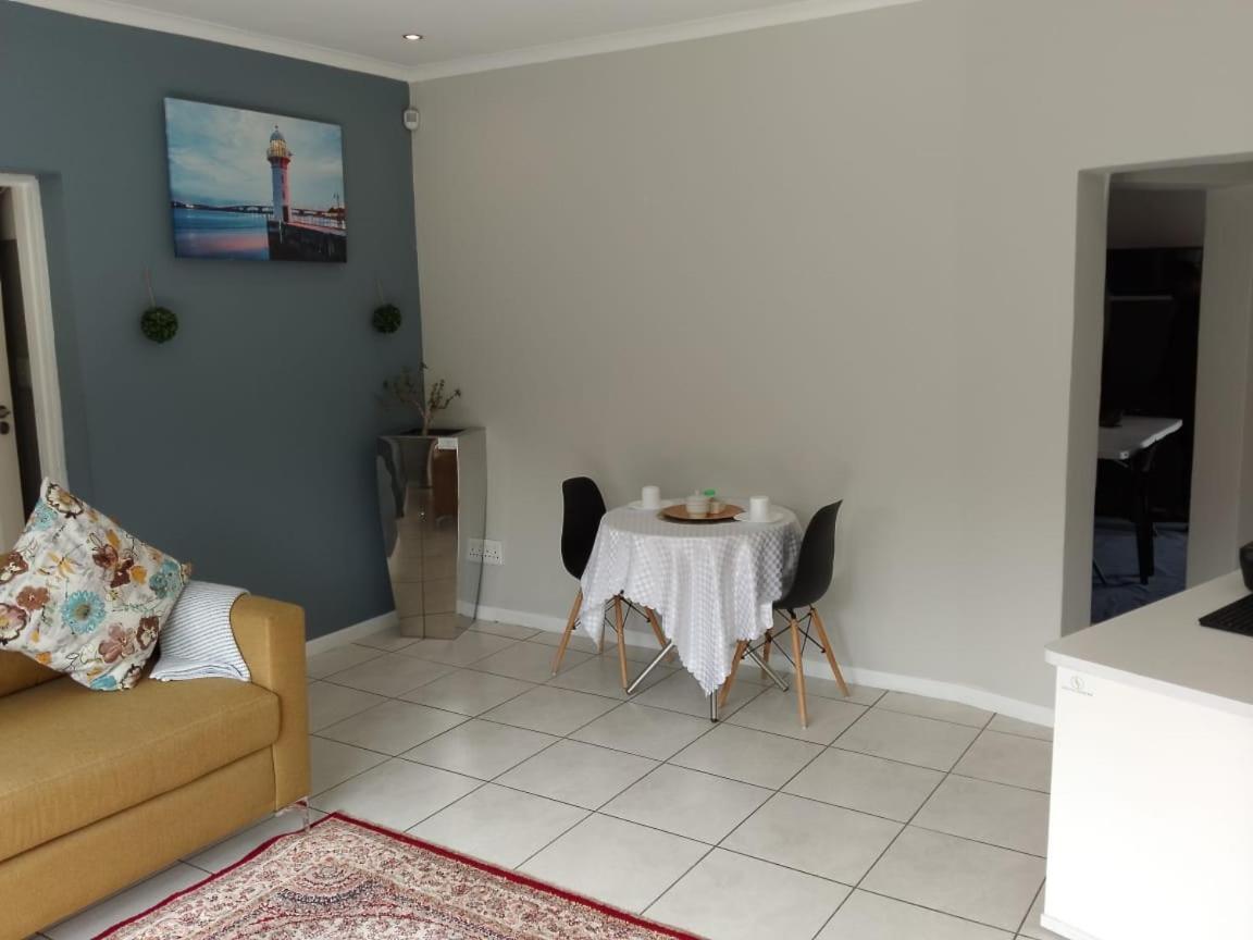 South Serene Guest House Midrand Buitenkant foto