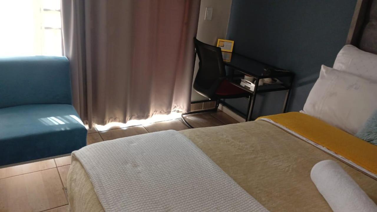 South Serene Guest House Midrand Buitenkant foto